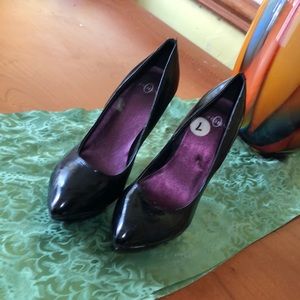 Joey Patten Leather Shoes, Size 7